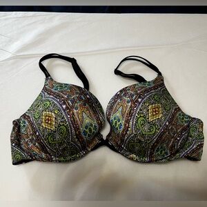 Victoria’s Secret push up bra 32C